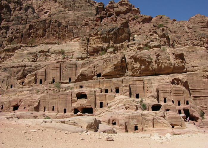 De gereserveerde plaats Petra in Jordanië.